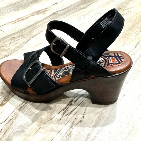 b.o.c. Alisha Sandals black vegan leather strappy heels chunky block womens BORN - Picture 11 of 12